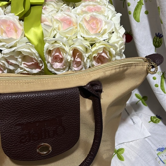 💜 Tango outlet 👜totes  bag about 20”X 12”X 7.5” - Picture 4 of 5